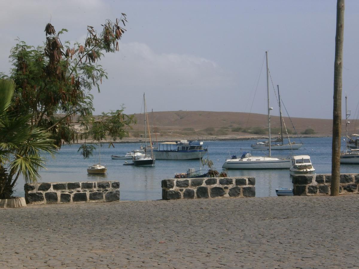 Bed and Breakfast Yacht Club Sal Palmeira Экстерьер фото