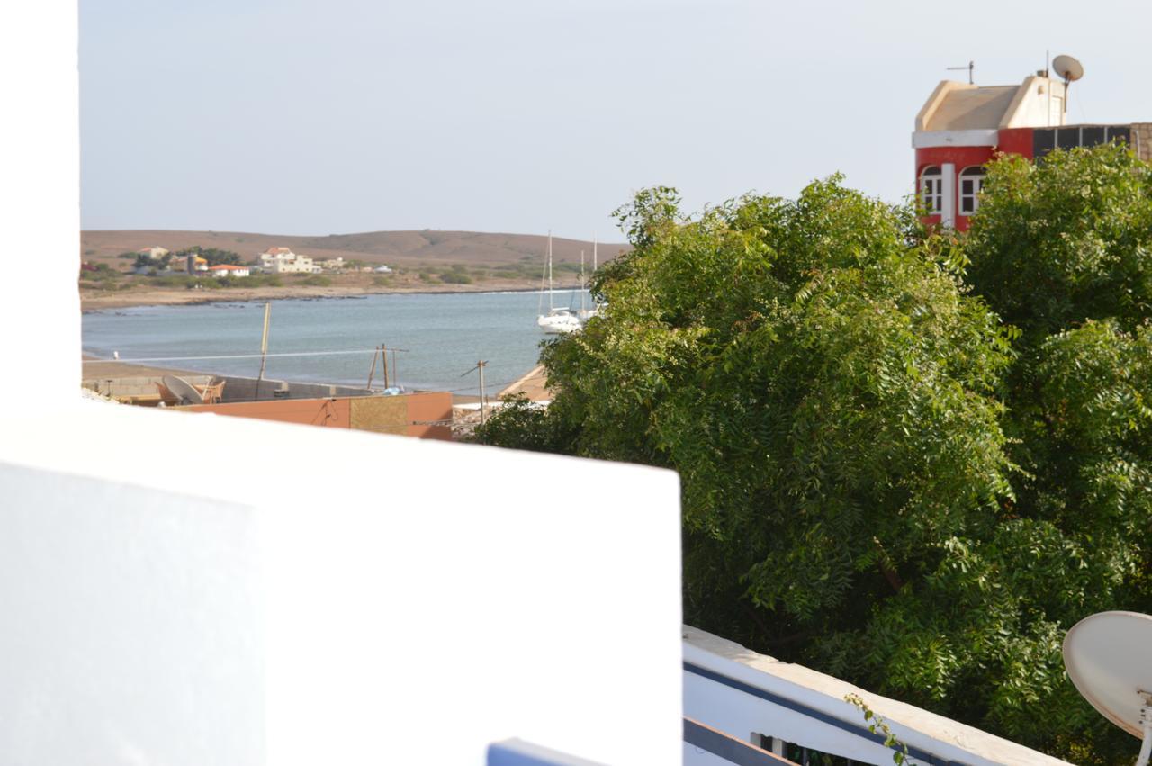 Bed and Breakfast Yacht Club Sal Palmeira Экстерьер фото