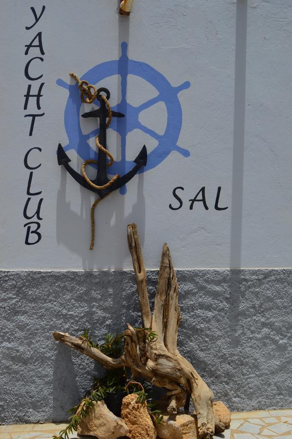Bed and Breakfast Yacht Club Sal Palmeira Экстерьер фото